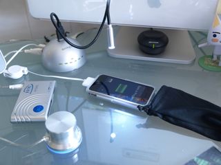 Kensington DomeHub USB2.0 in use